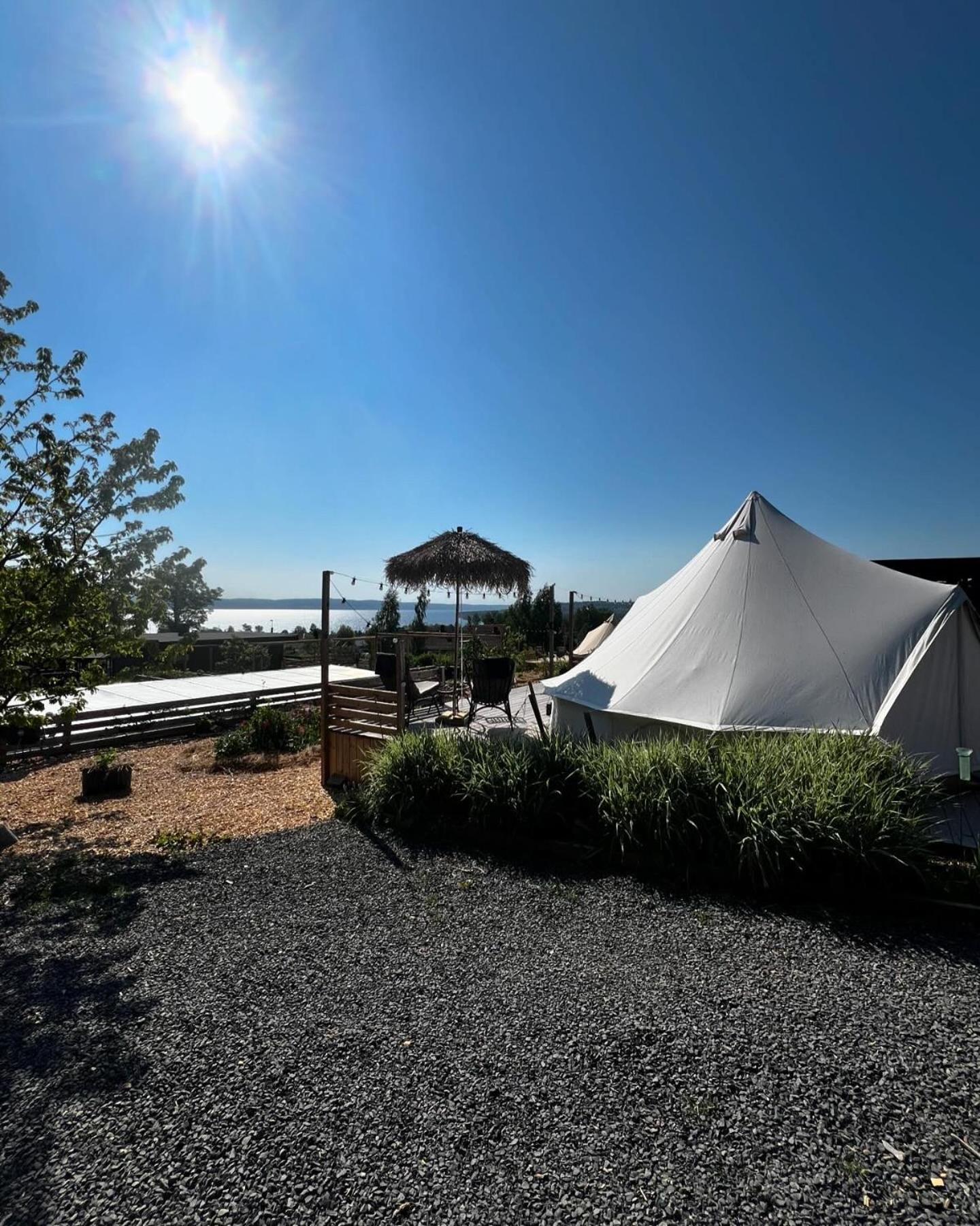 Vaettervy Glamping Hotel Habo Exterior photo
