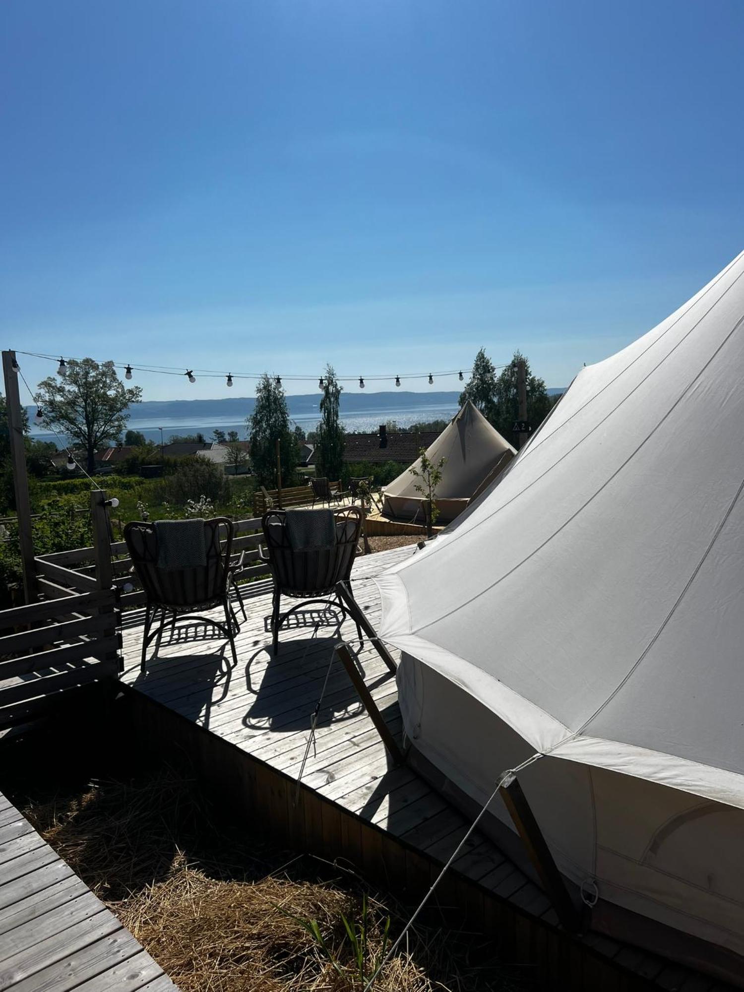 Vaettervy Glamping Hotel Habo Exterior photo